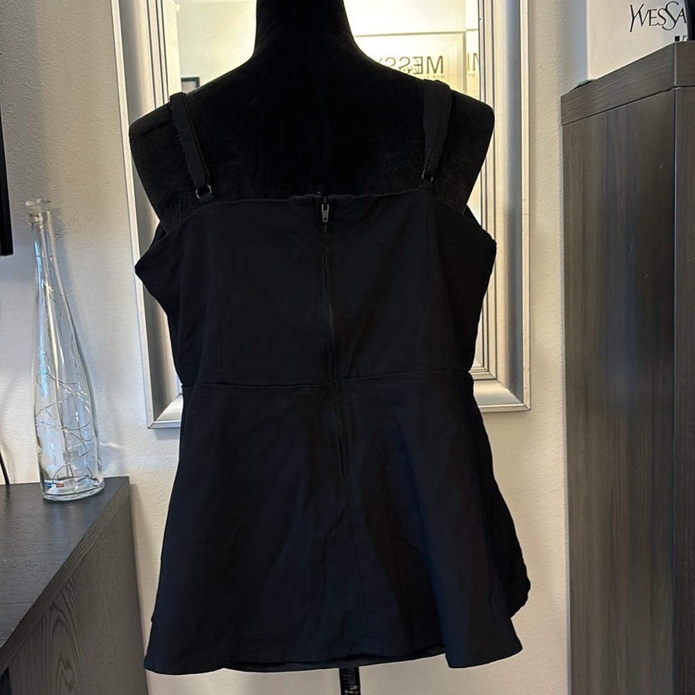 Torrid Top - Picture 7 of 9